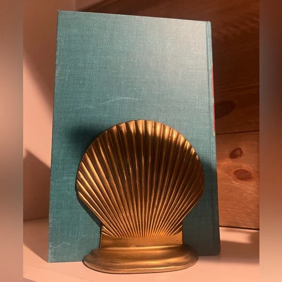 Vintage 1970’s Brass Sea Shell Clam Bookends - Picture 2 of 6